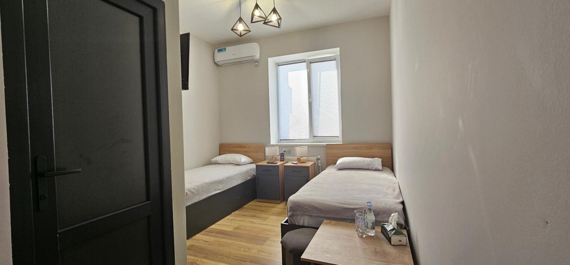 Am Hotel Erivan Exterior foto